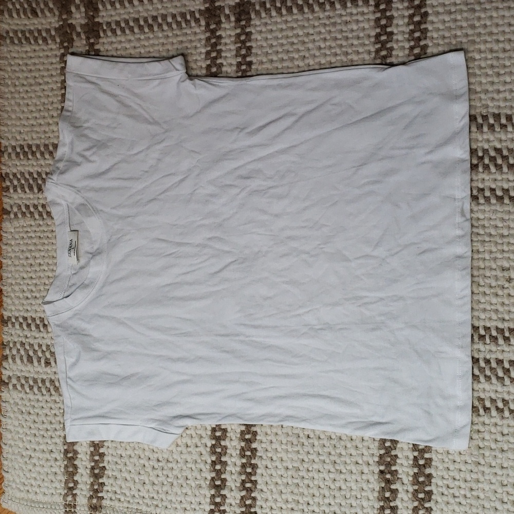 Zenana Womens Basic White Tee Size Large NWOT